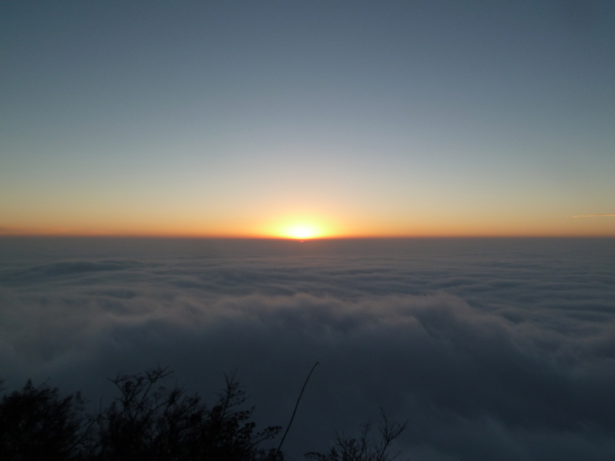 2013年1月2日 峨眉山金顶日出