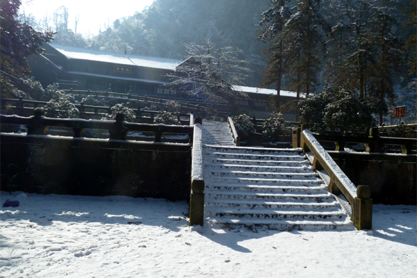 峨眉山仙峰寺